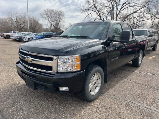 Used 2010 Chevrolet Silverado 1500 LTZ w/ Suspension Package, Off-Road AWD/4WD image 4