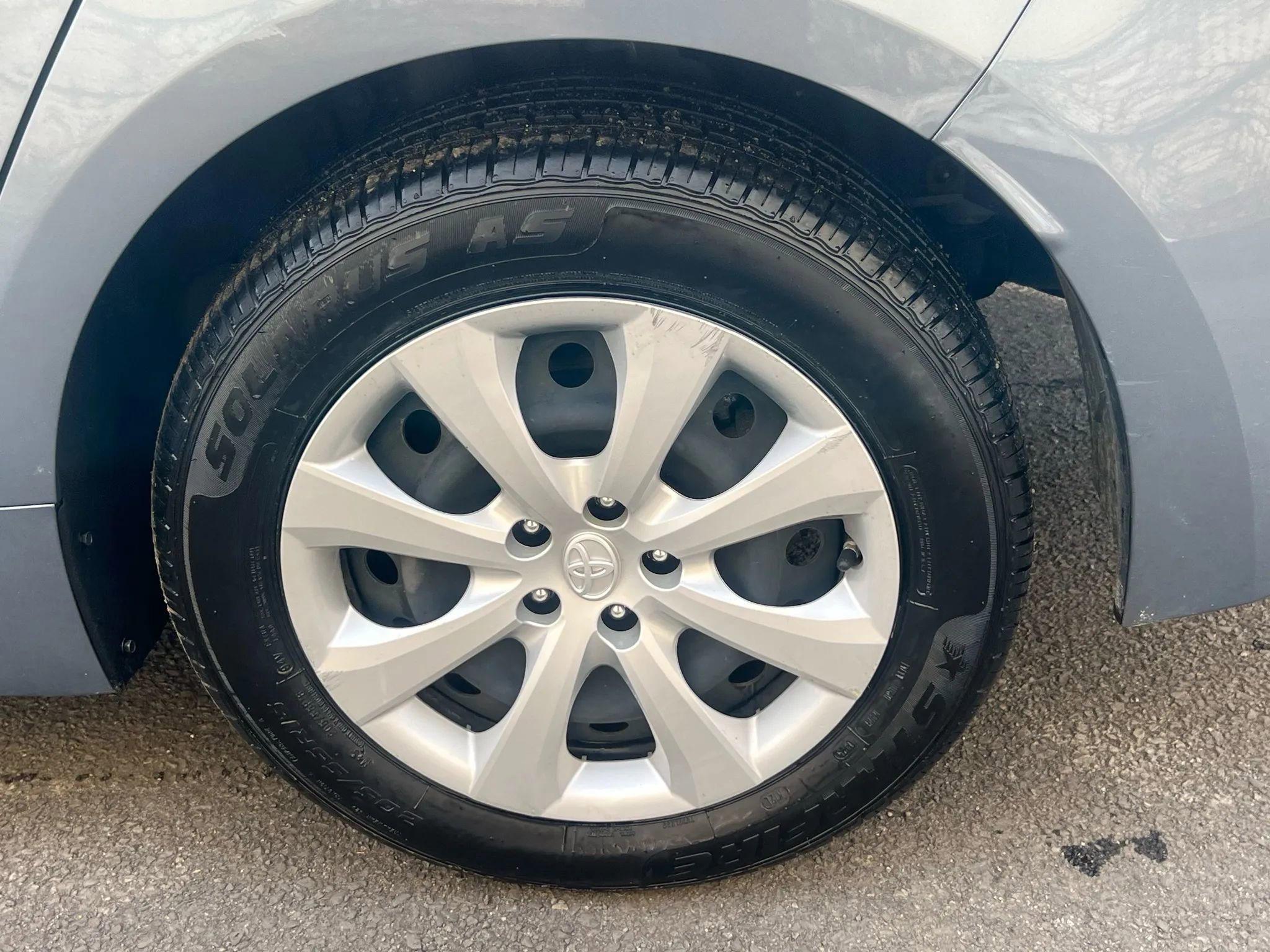 Used 2022 Toyota Corolla LE image 10