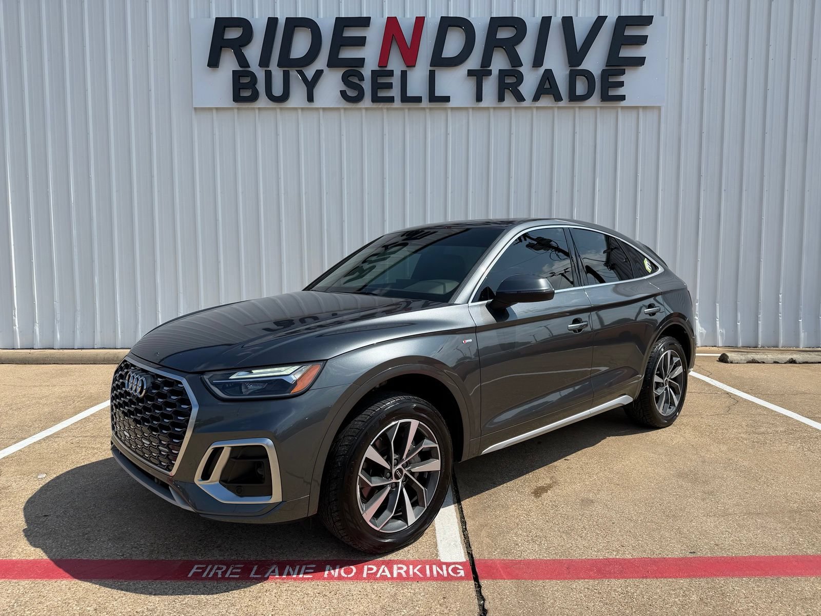 Used 2023 Audi Q5 2.0T Premium w/ Convenience Package