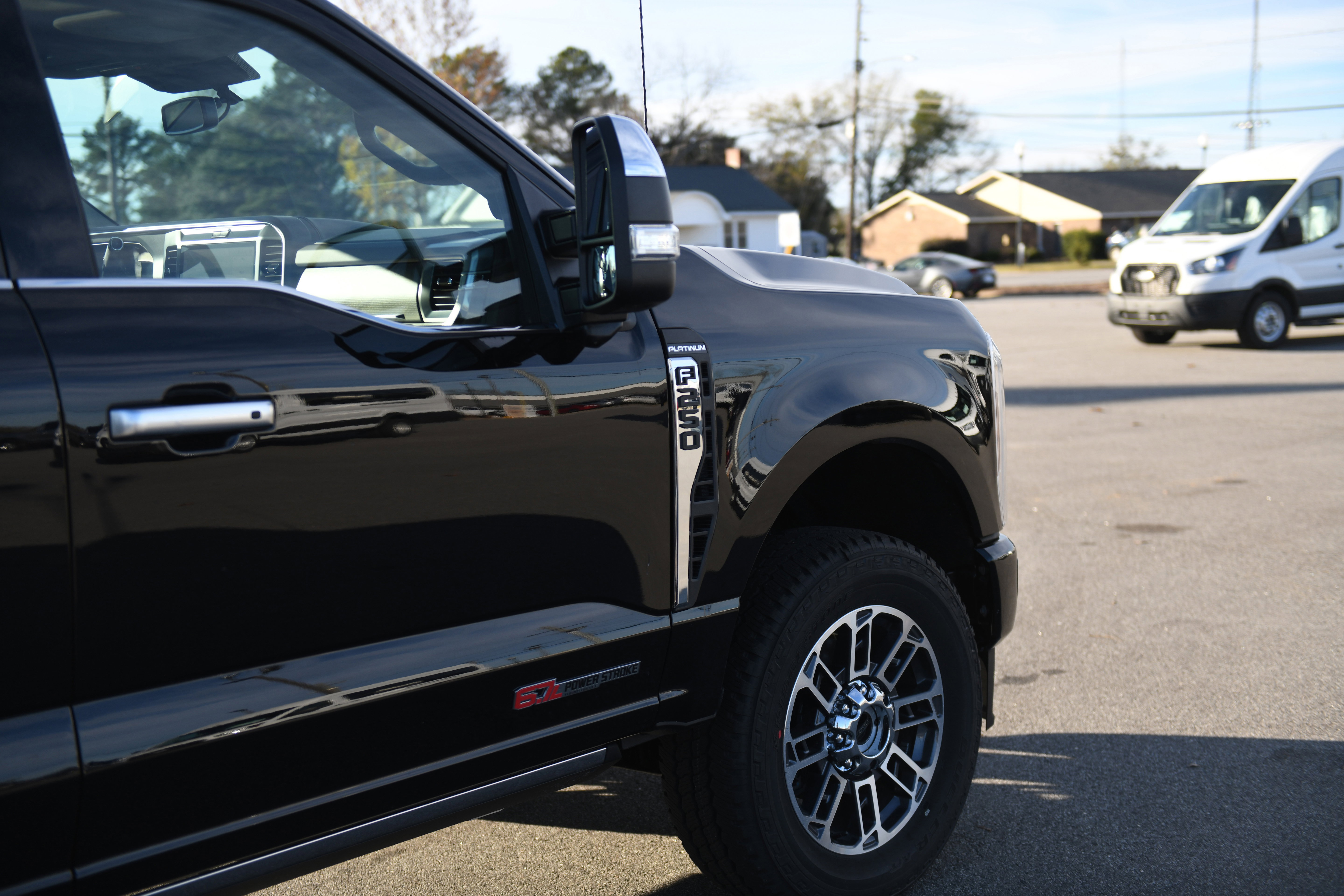 New 2026 Ford F250 Platinum w/ Platinum Plus Package image 3