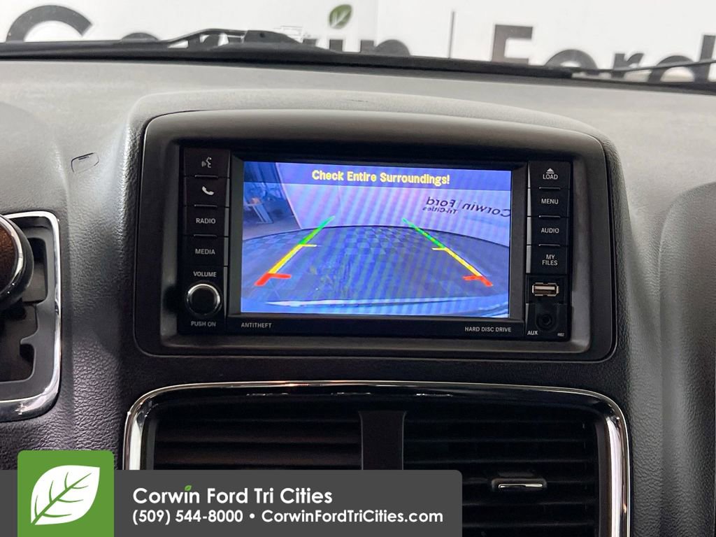 Used 2018 Dodge Grand Caravan SE image 21