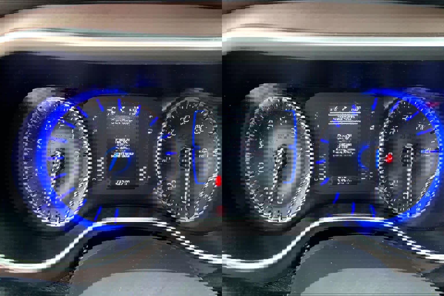 Used 2018 Chrysler Pacifica Touring Plus image 25