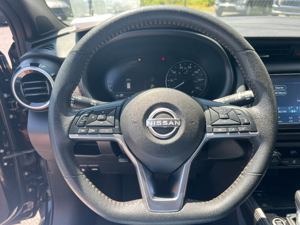 Used 2024 Nissan Kicks SR image 23