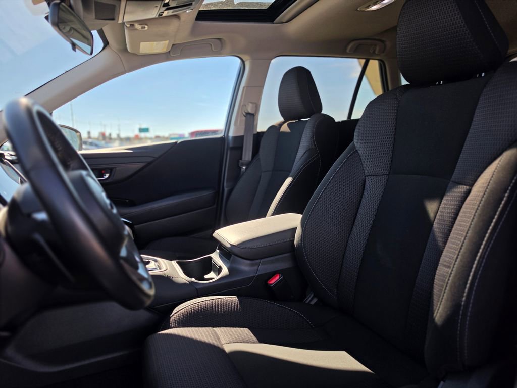 Used 2025 Subaru Outback Premium image 10