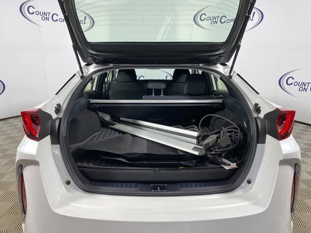 Certified 2022 Toyota Prius Prime XLE image 6