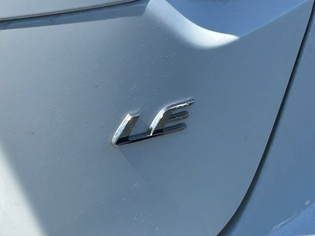 Used 2024 Toyota Corolla LE FWD image 4