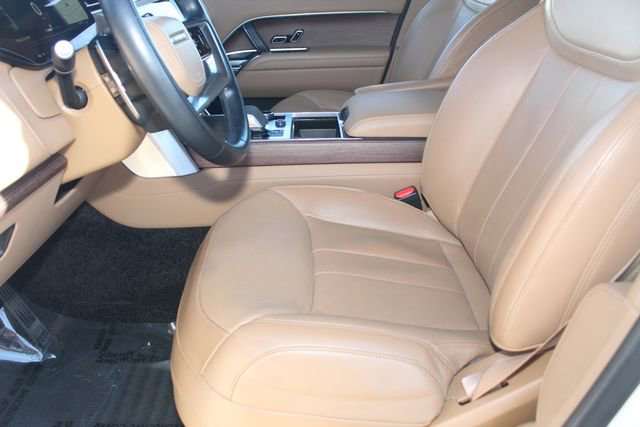 Used 2023 Land Rover Range Rover SE image 22