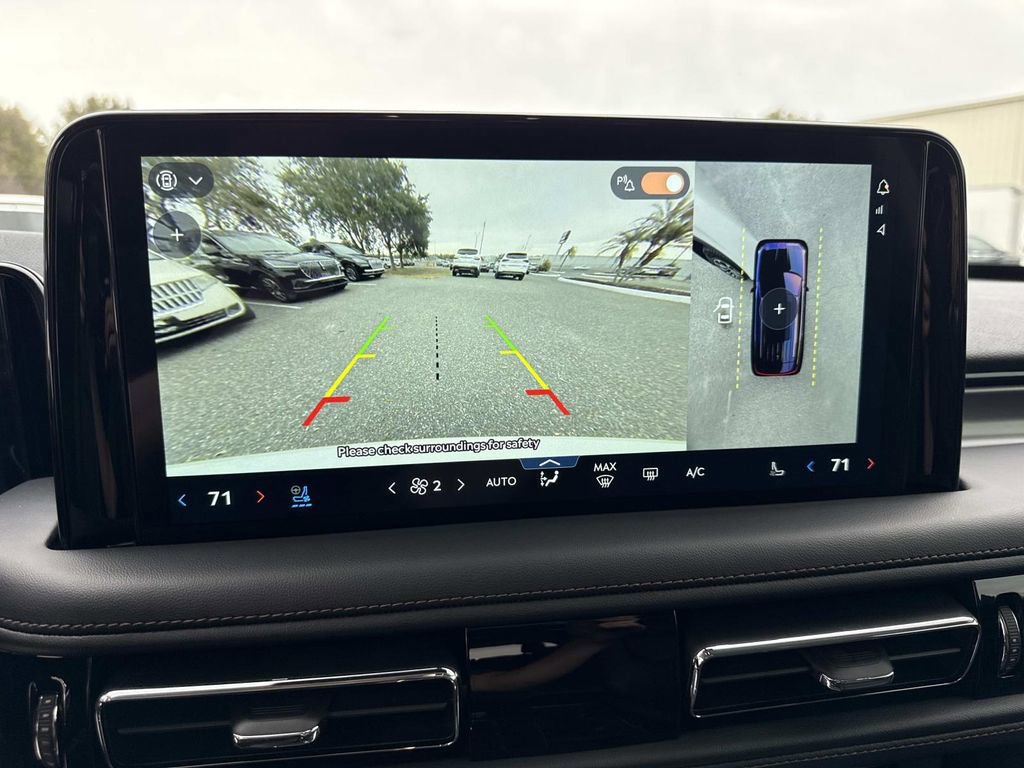 New 2026 Lincoln Aviator AWD image 26