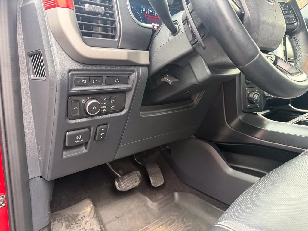 Used 2022 Ford F150 Raptor w/ Convenience Package AWD/4WD image 22
