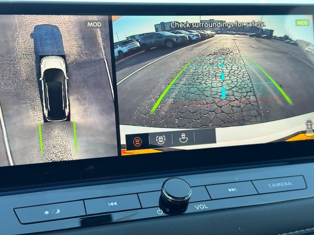New 2026 Nissan Rogue Platinum AWD/4WD image 18