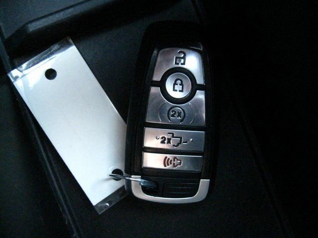 Used 2022 Ford F150 XLT w/ Equipment Group 302A High image 18