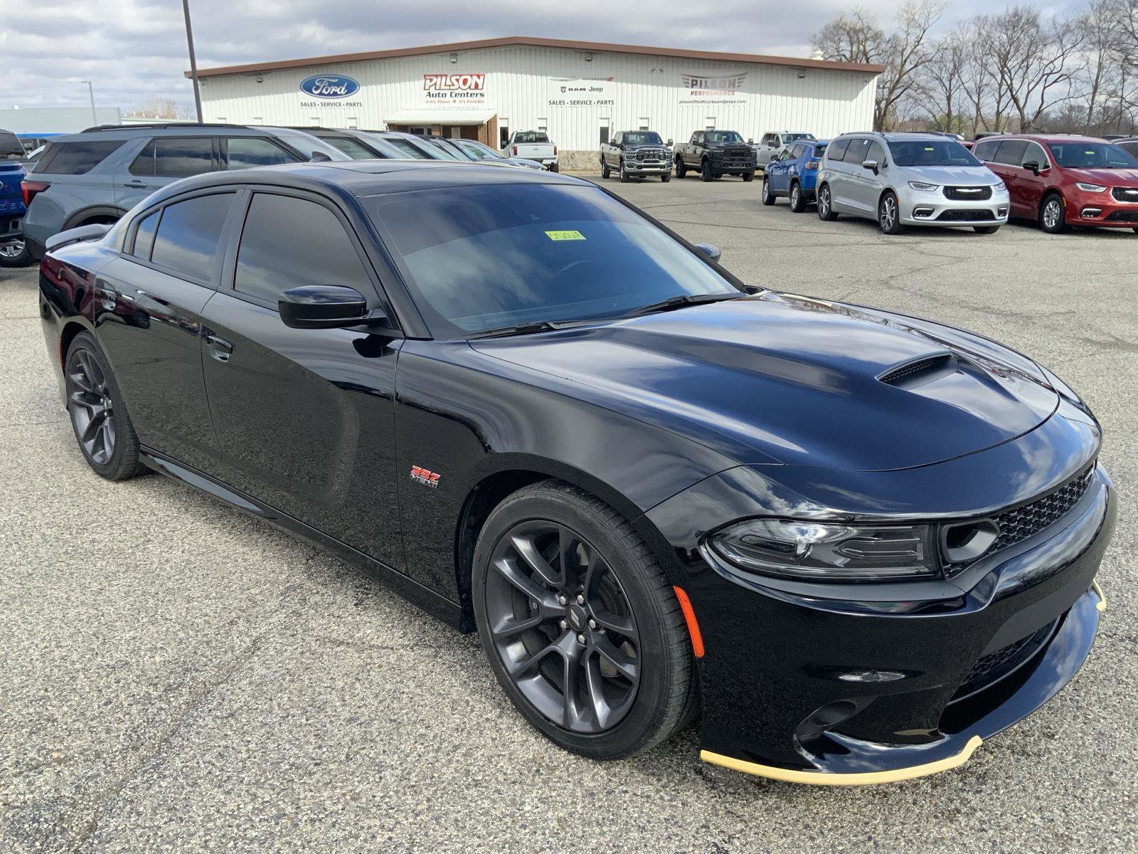Used 2023 Dodge Charger Scat Pack w/ Plus Group image 2