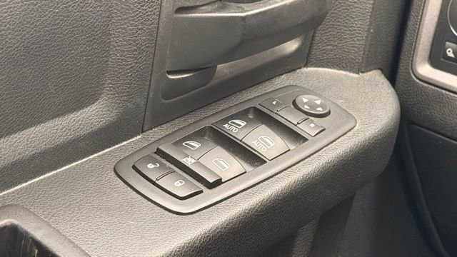 Used 2017 RAM 1500 Express AWD/4WD image 20