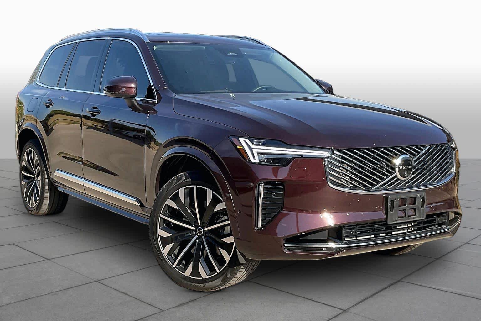 Used 2025 Volvo XC90 T8 Ultra w/ Protection Package Premier AWD/4WD image 3