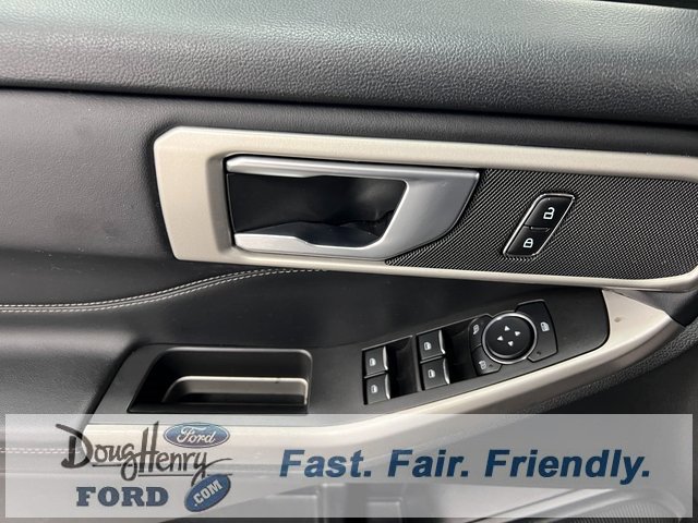 Used 2023 Ford Explorer XLT w/ Equipment Group 202A image 23