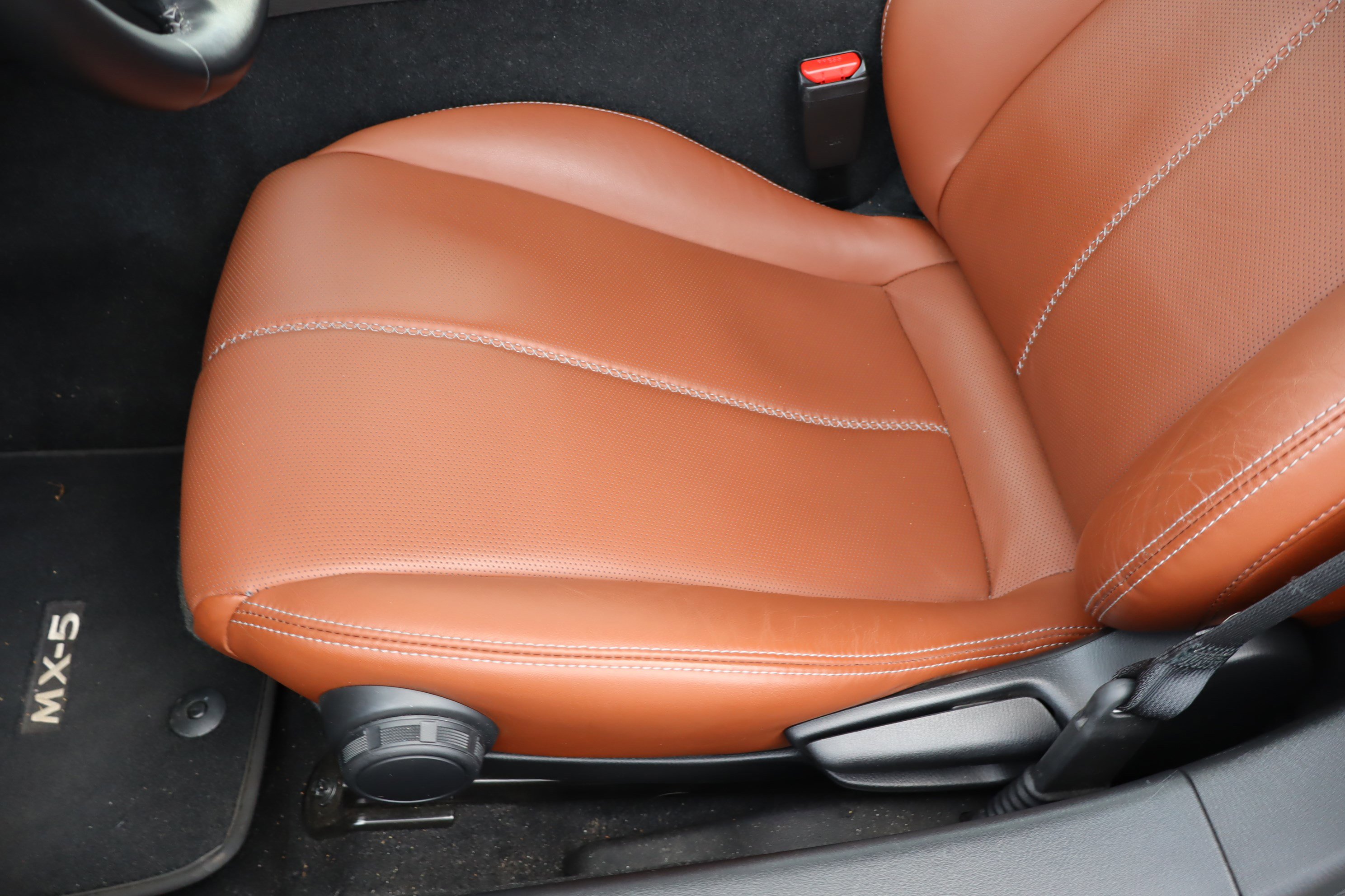 Used 2023 MAZDA MX-5 Miata Grand Touring image 15