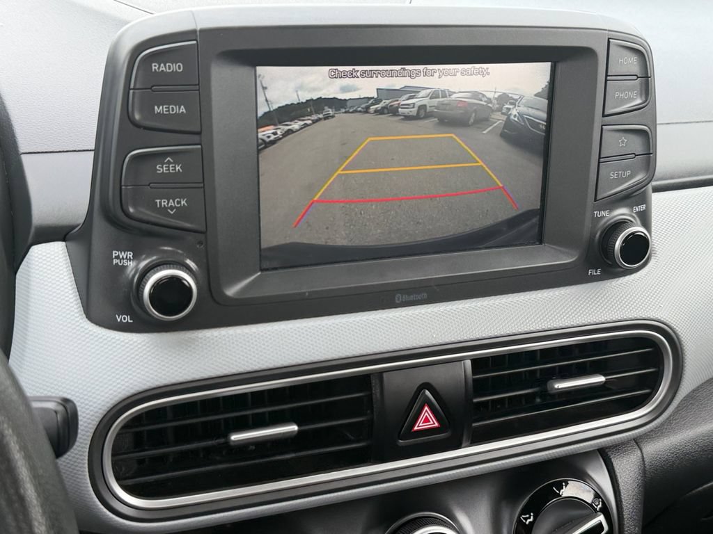 Used 2021 Hyundai Kona SE FWD image 24