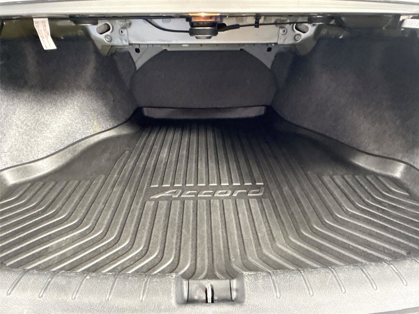 Used 2013 Honda Accord EX-L image 36