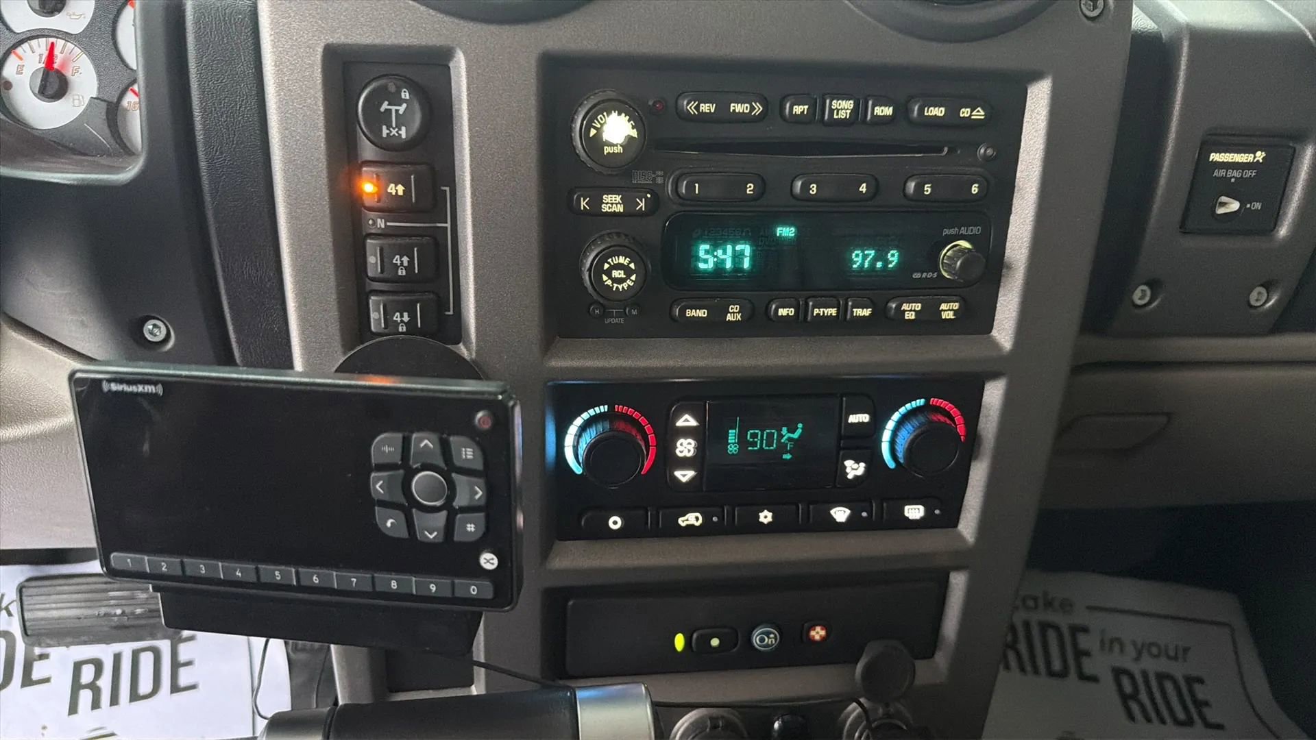 Used 2003 HUMMER H2 w/ Preferred Equipment Group image 24