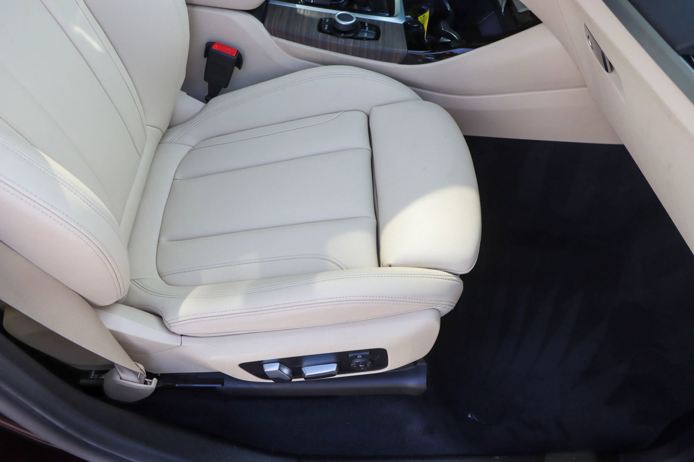 Used 2018 BMW X3 xDrive30i AWD/4WD image 22