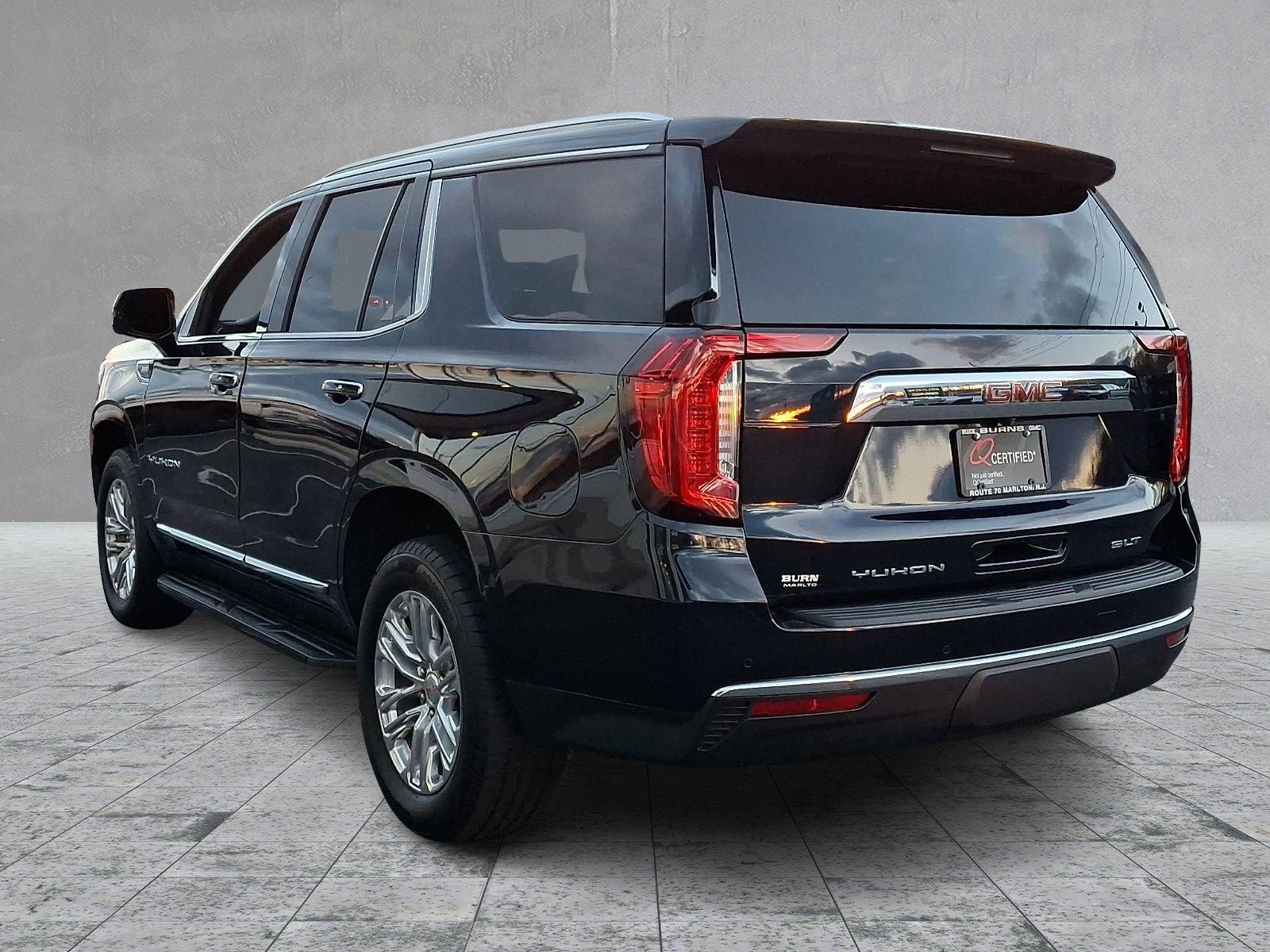 Certified 2023 GMC Yukon SLT w/ SLT Luxury Package image 7