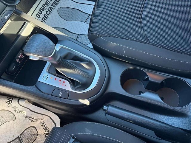 Used 2020 Kia Forte Sedan image 16