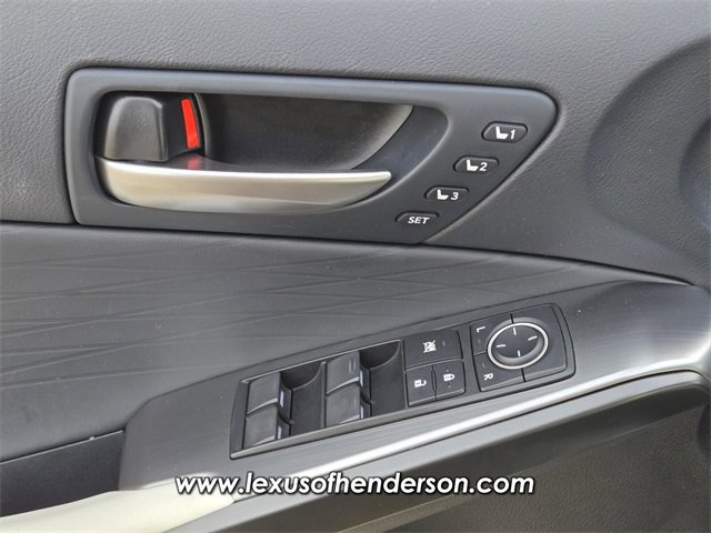 Used 2024 Lexus IS 500 image 20