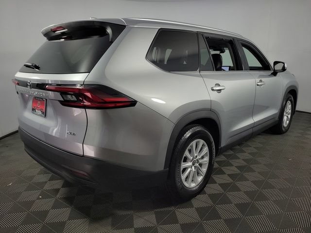 Used 2025 Toyota Grand Highlander FWD image 8