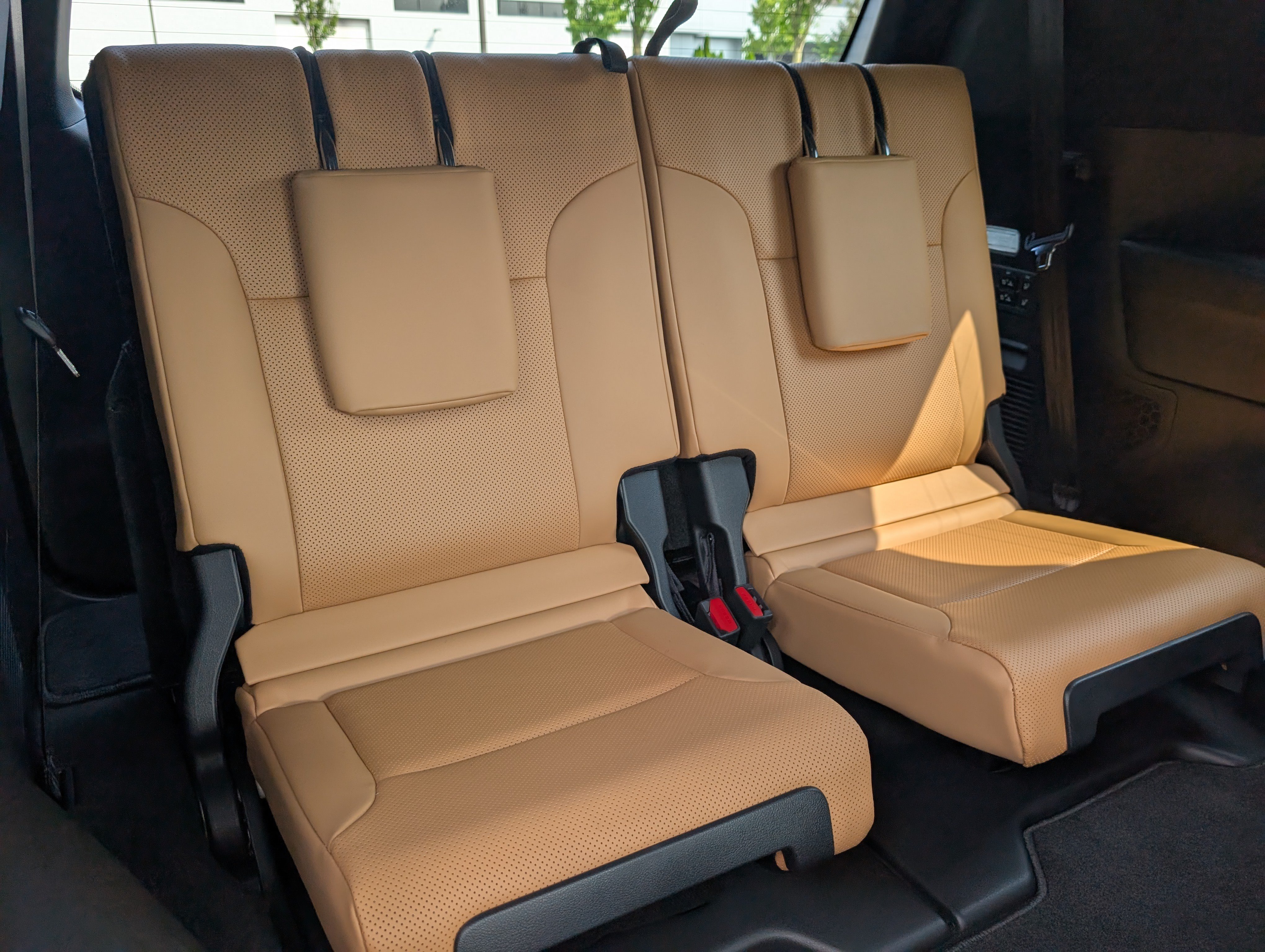 New 2026 Lexus LX 600 4WD w/ Luxury Package image 9