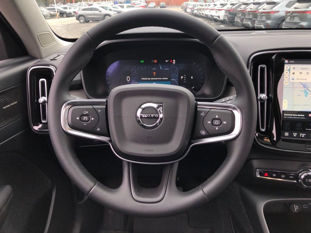 New 2026 Volvo XC40 B5 Plus w/ Protection Package Premier AWD/4WD image 18