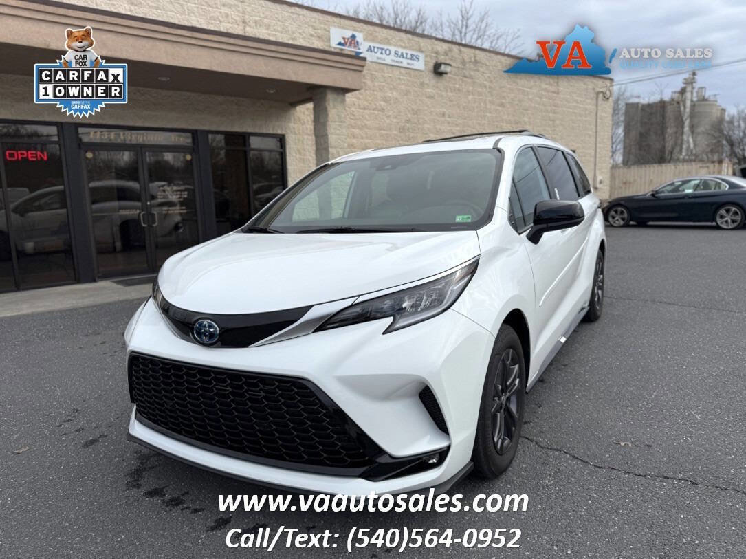 Used 2024 Toyota Sienna XSE