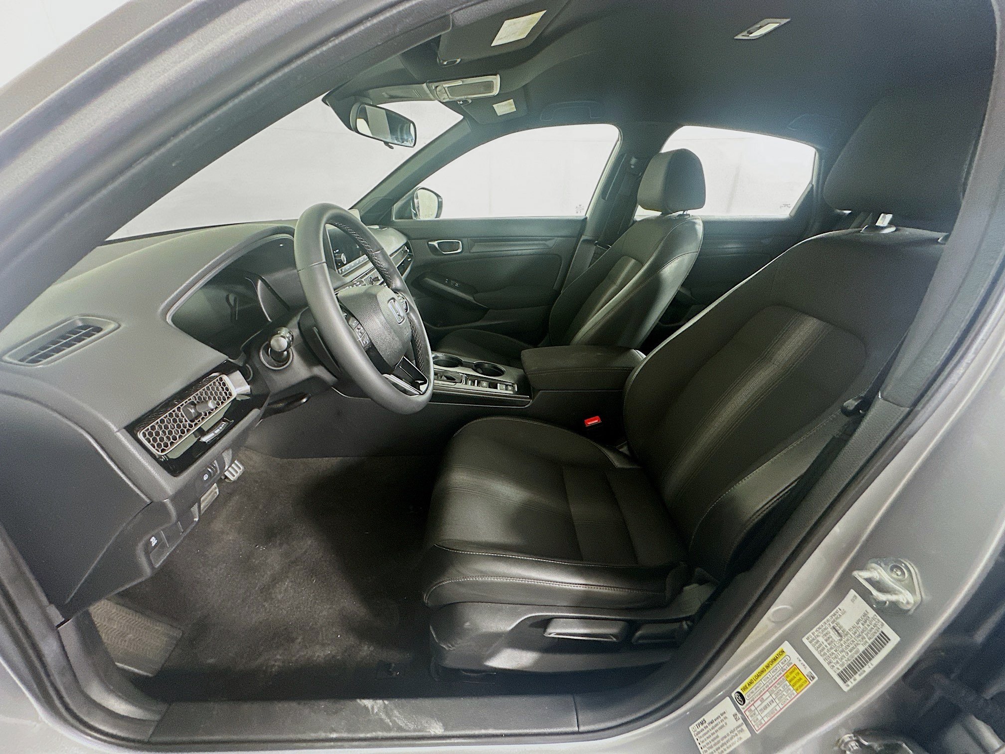 Used 2025 Honda Civic Sport image 13