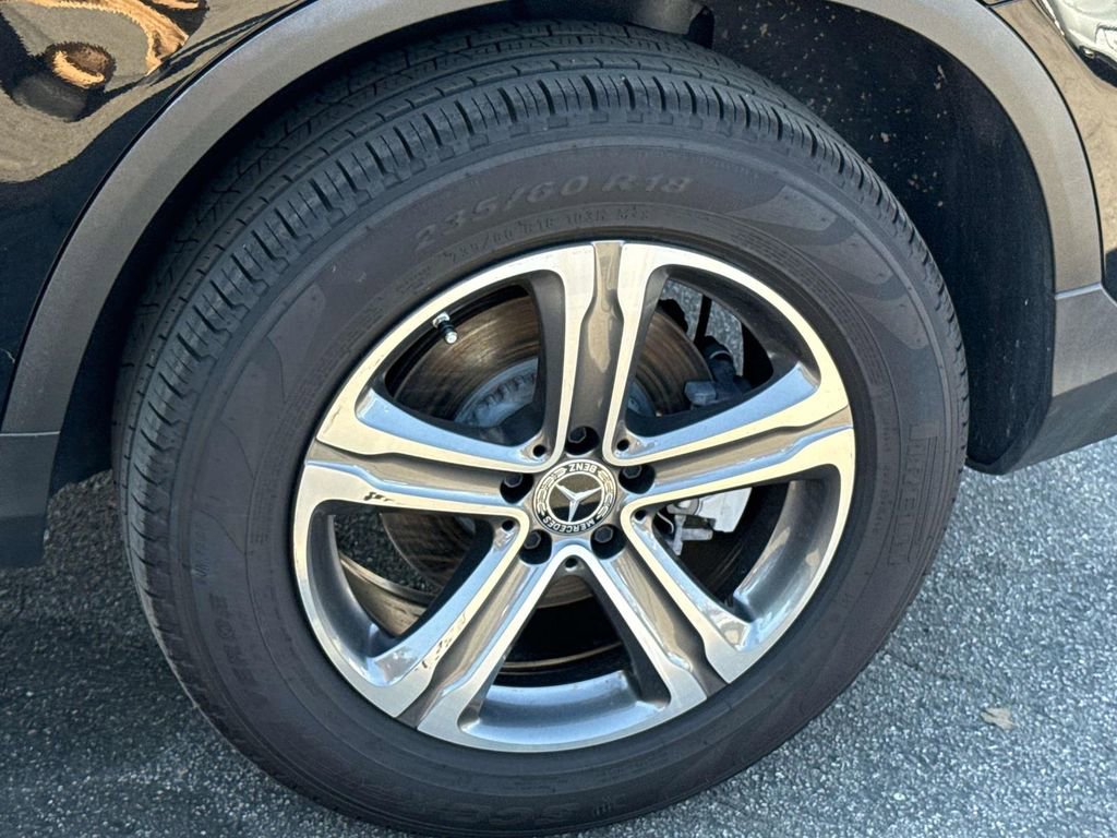 Used 2022 Mercedes-Benz GLC 300 4MATIC image 38