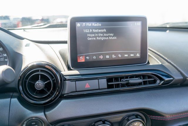 Used 2016 MAZDA MX-5 Miata Club w/ Brembo/BBS Package image 25