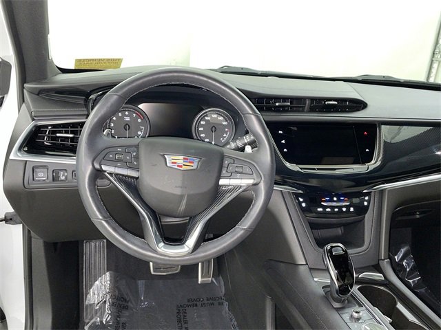 Certified 2024 Cadillac XT6 Sport w/ Technology Package image 22