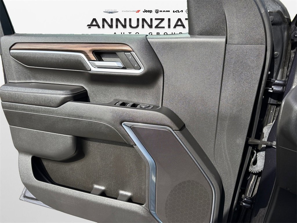 Used 2023 Chevrolet Silverado 1500 LT w/ Protection Package image 28