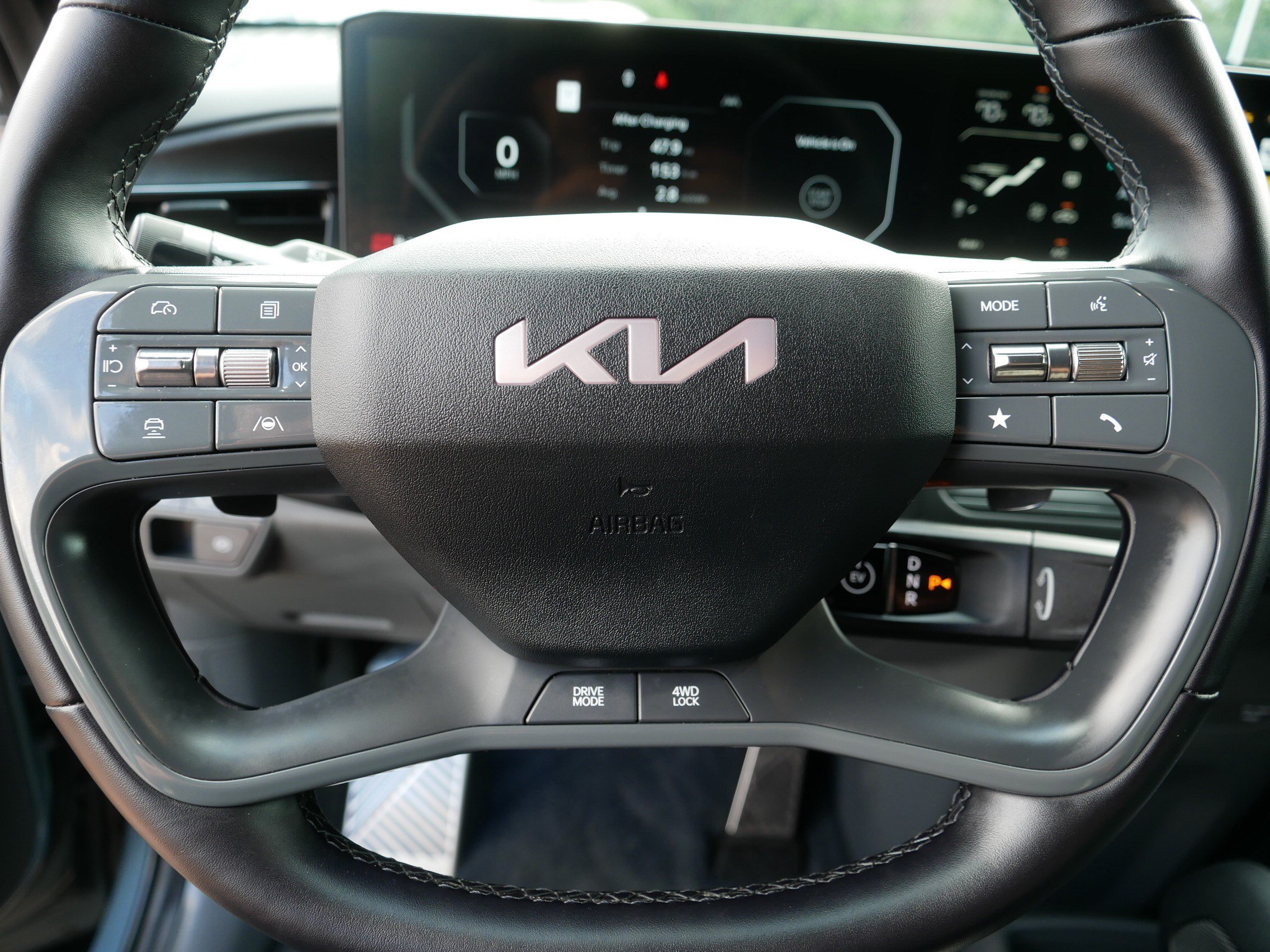Certified 2024 Kia EV9 GT-Line AWD/4WD image 25