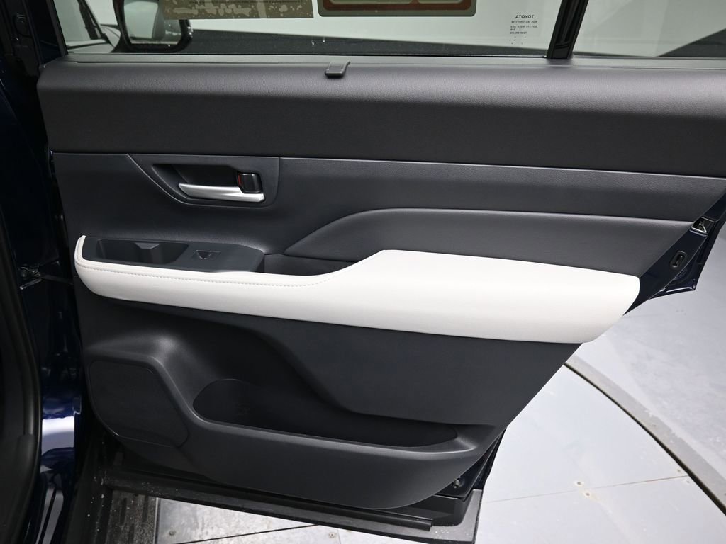 Certified 2026 Toyota Grand Highlander Limited image 37