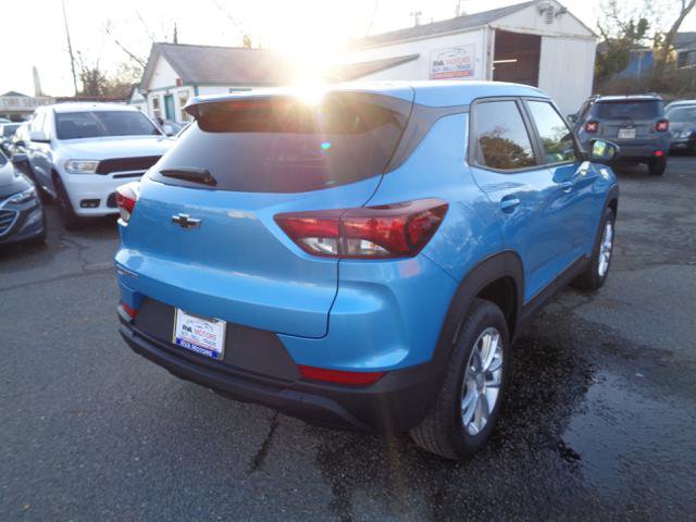 Used 2025 Chevrolet TrailBlazer LS w/ LS Convenience Package AWD/4WD image 6