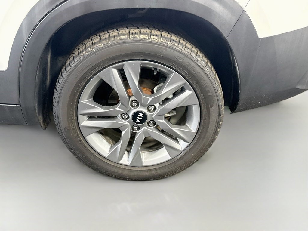 Used 2021 Kia Seltos S FWD image 35