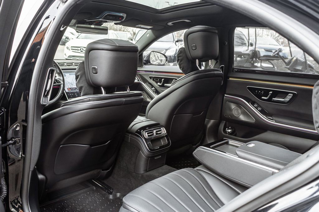 Used 2022 Mercedes-Benz S 500 4MATIC image 38