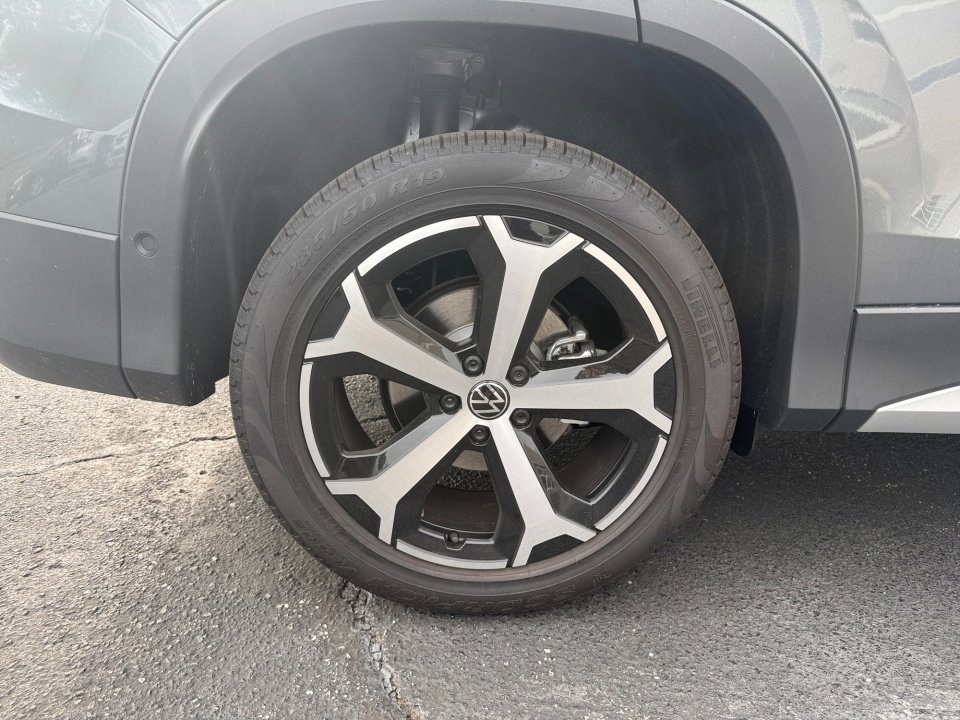 New 2026 Volkswagen Tiguan SE AWD/4WD image 23