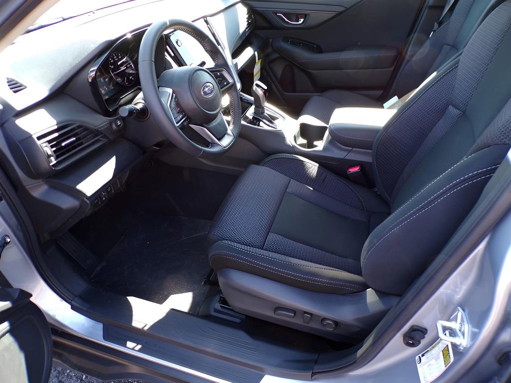 Certified 2025 Subaru Outback Premium image 18