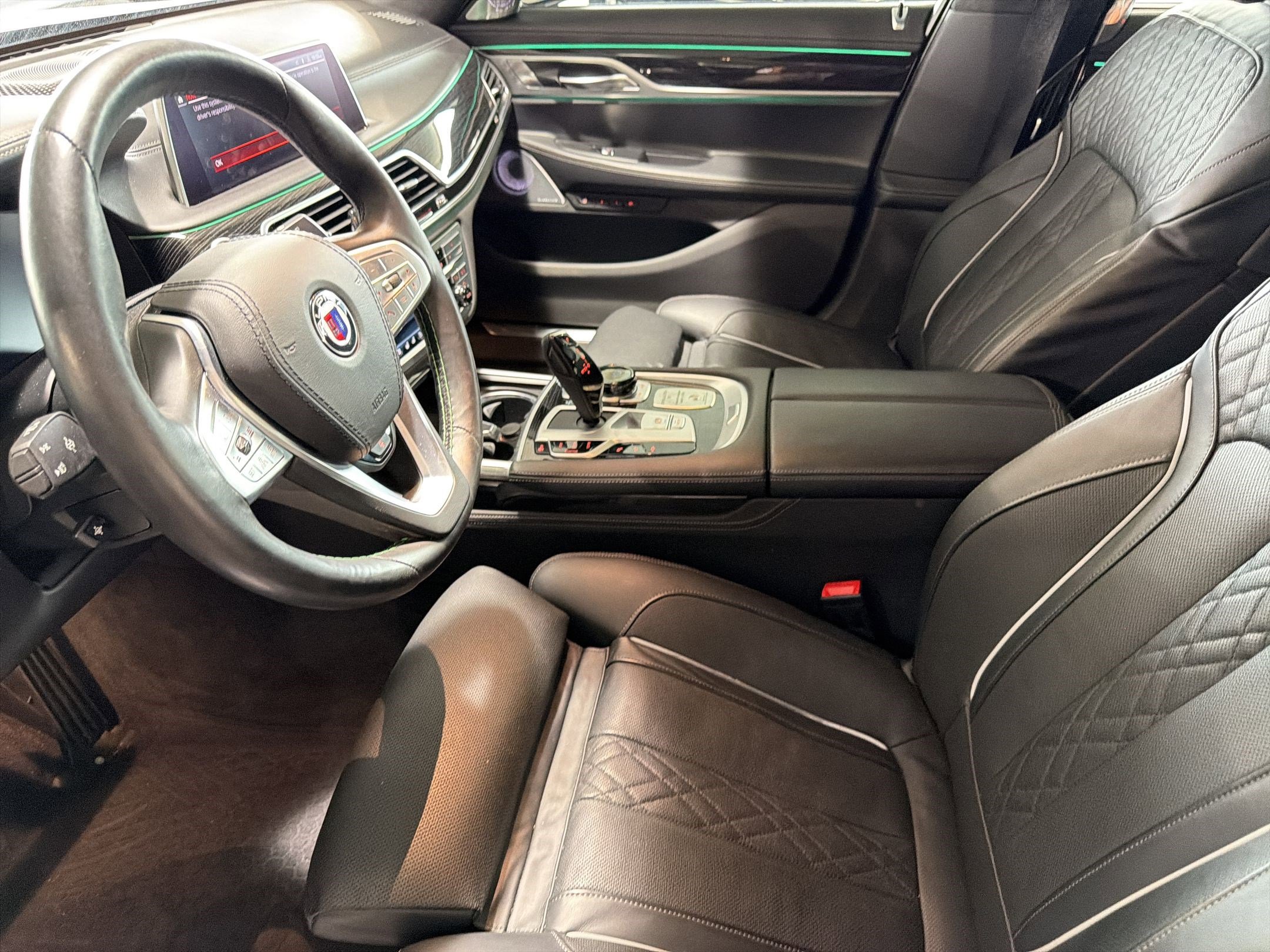 Used 2020 BMW ALPINA B7 xDrive w/ Ambient Air Package AWD/4WD image 4