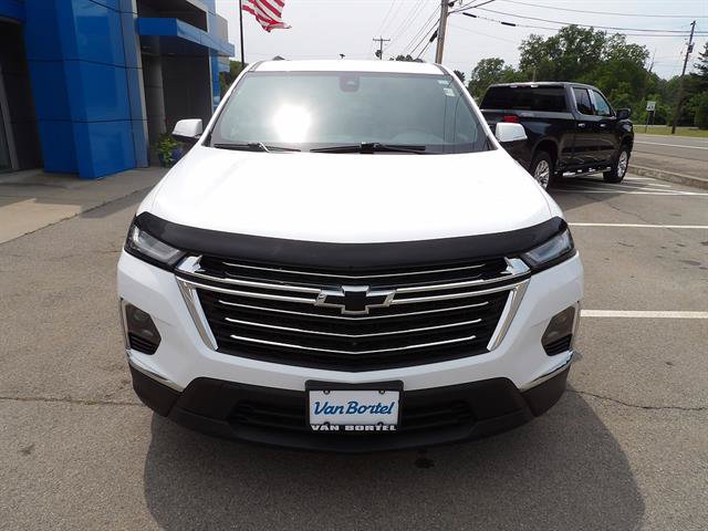 Certified 2022 Chevrolet Traverse LT w/ LT Premium Package FWD image 8