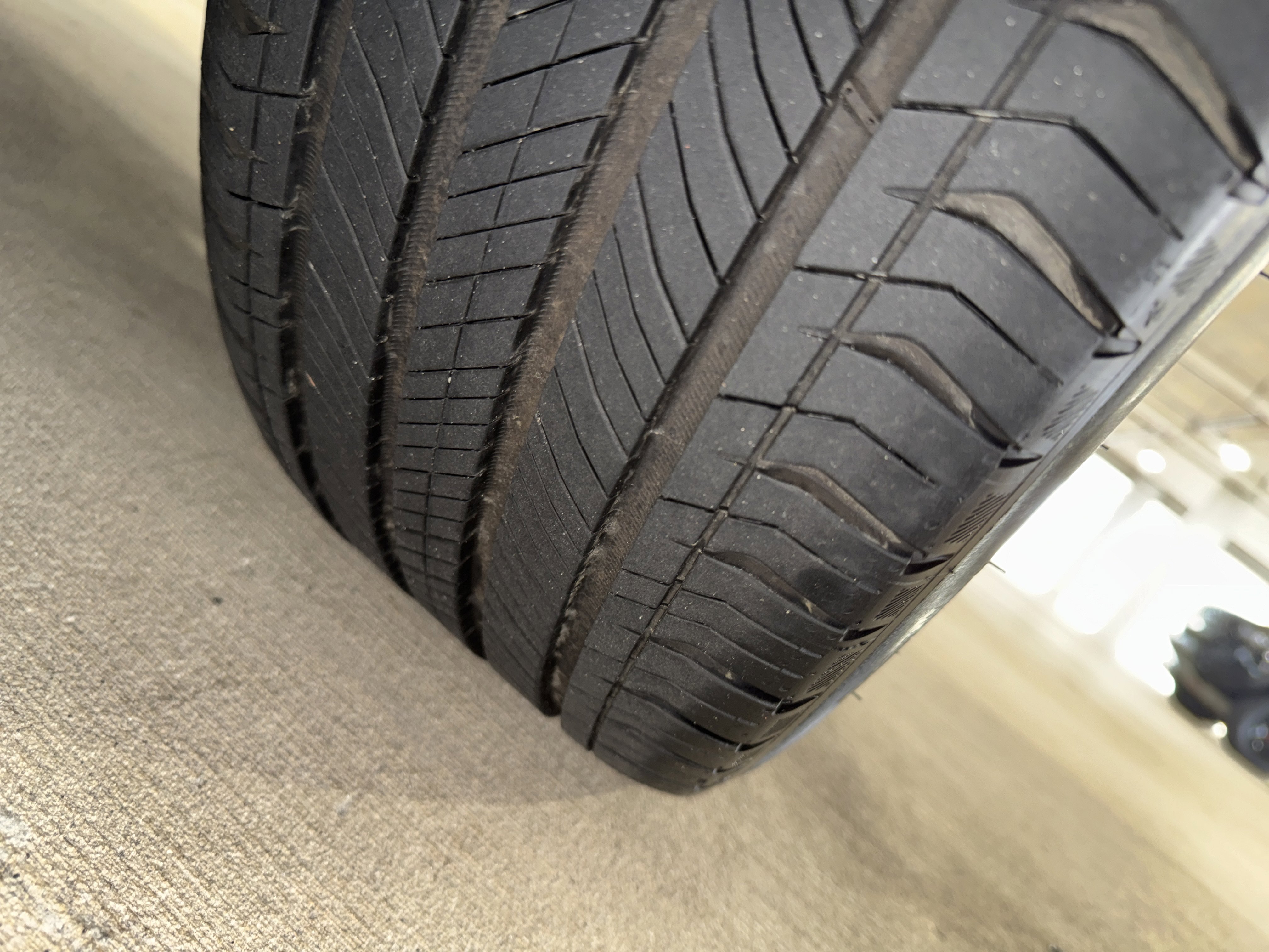 Certified 2025 BMW X1 xDrive28i w/ Convenience Package image 37