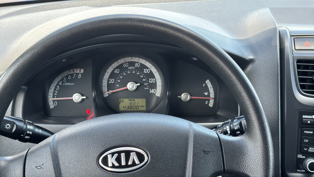 Used 2009 Kia Sportage LX FWD image 28