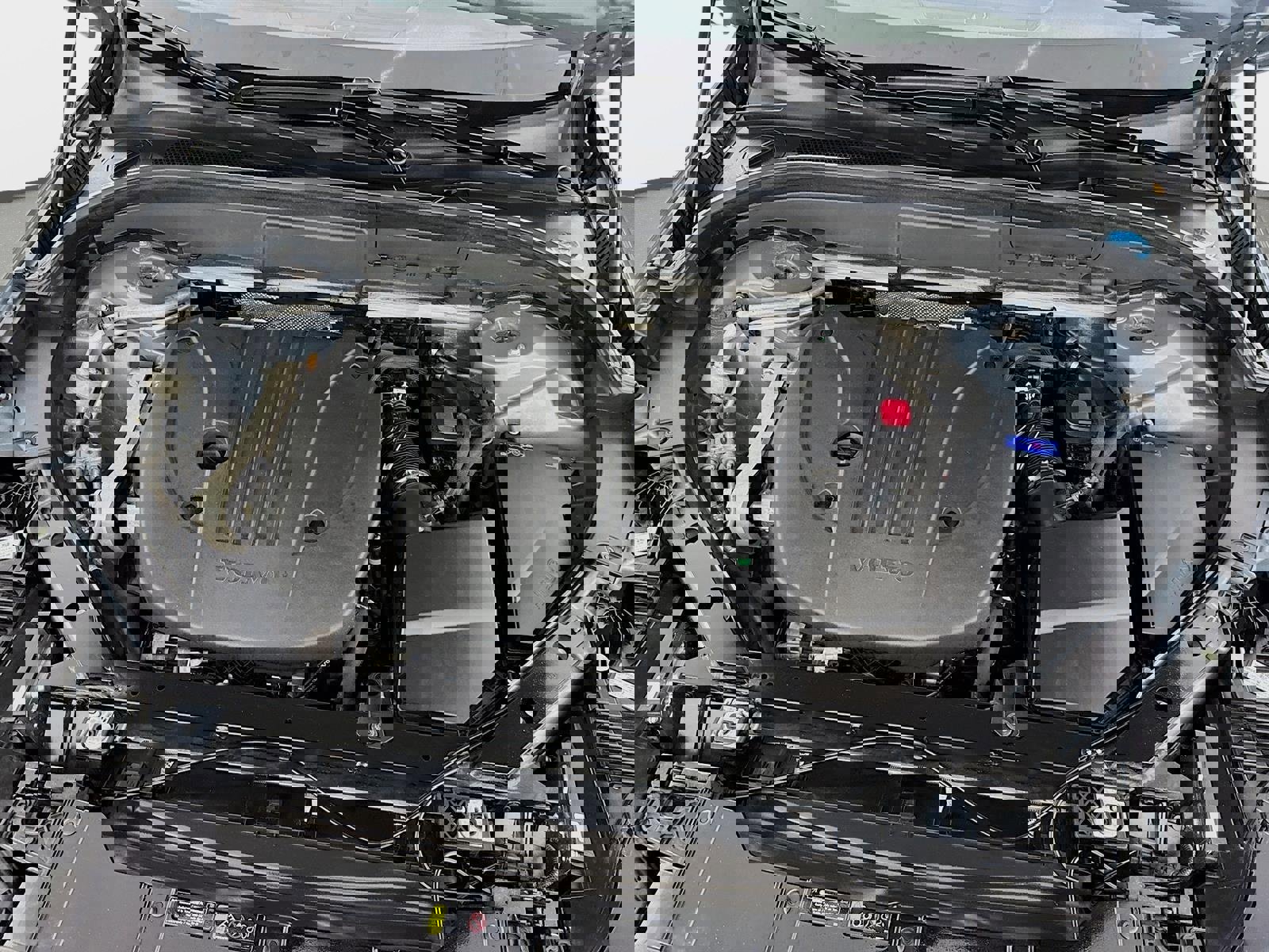 Used 2023 Volvo XC60 B5 Plus w/ Climate Package image 33