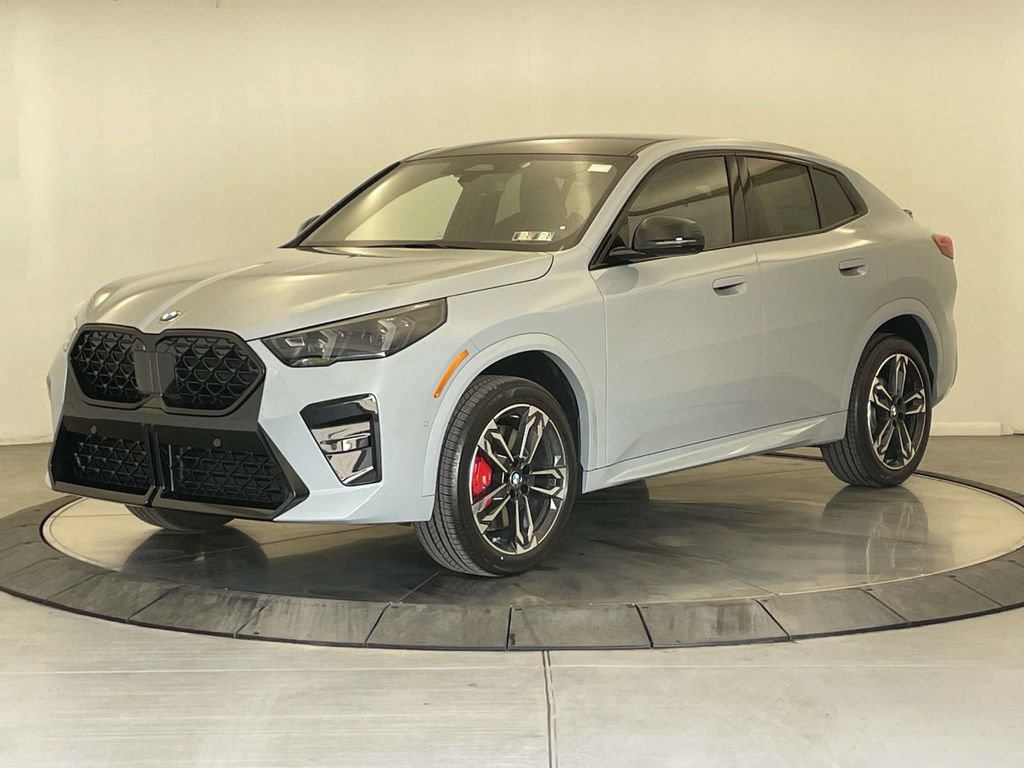 New 2026 BMW X2 xDrive28i w/ Technology Package