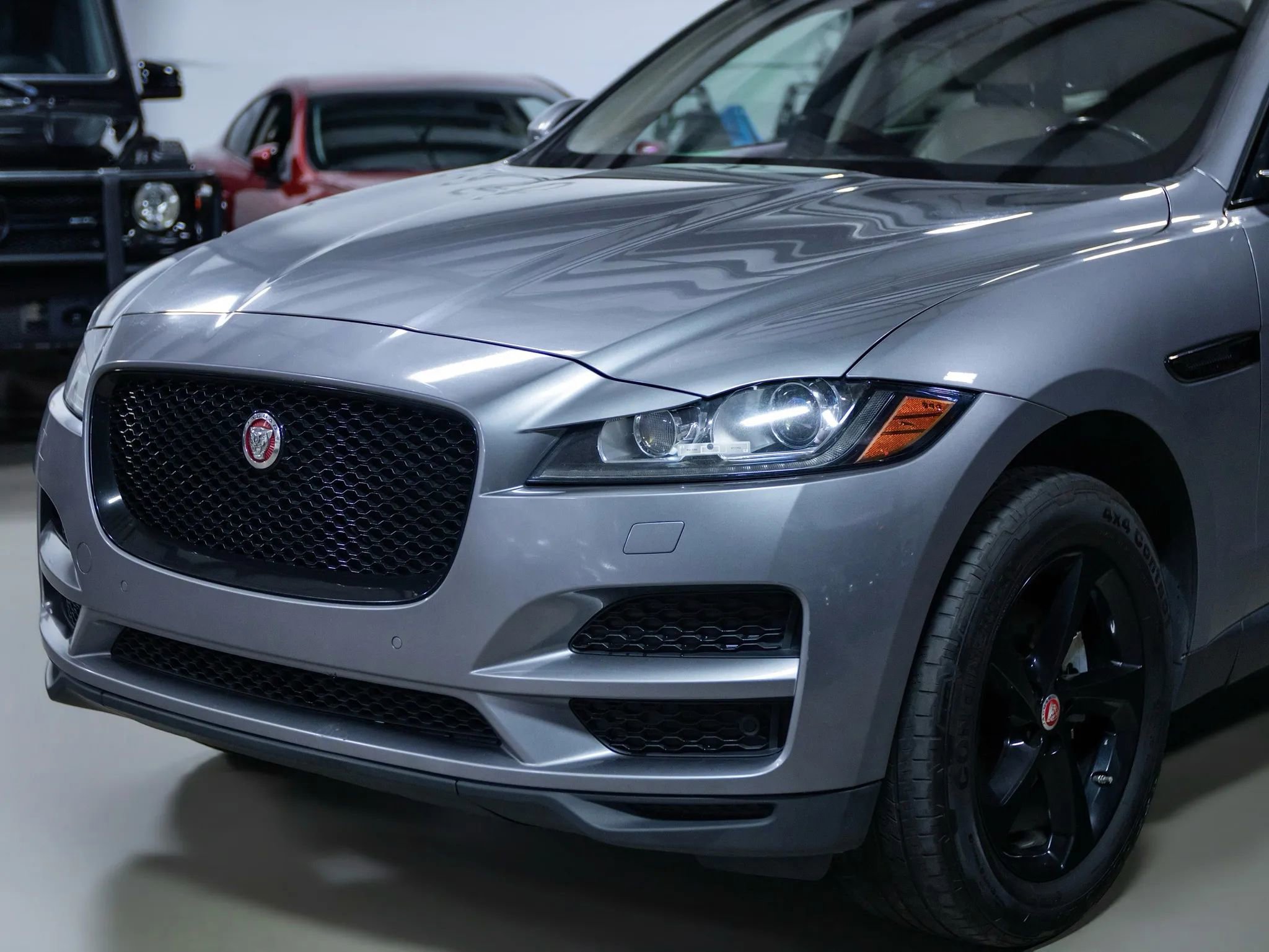 Used 2020 Jaguar F-PACE Prestige image 5